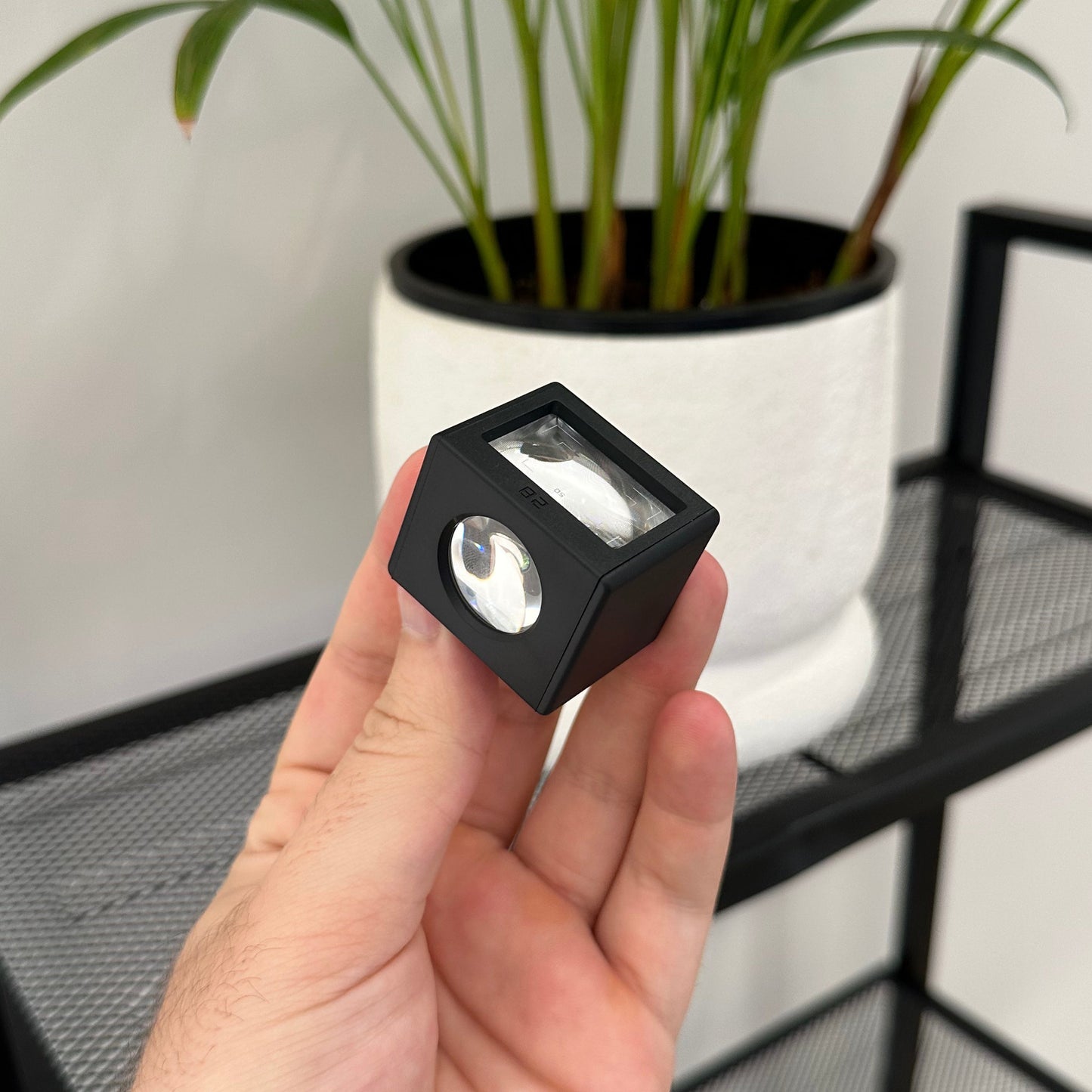 Optical Waist Level Viewfinder
