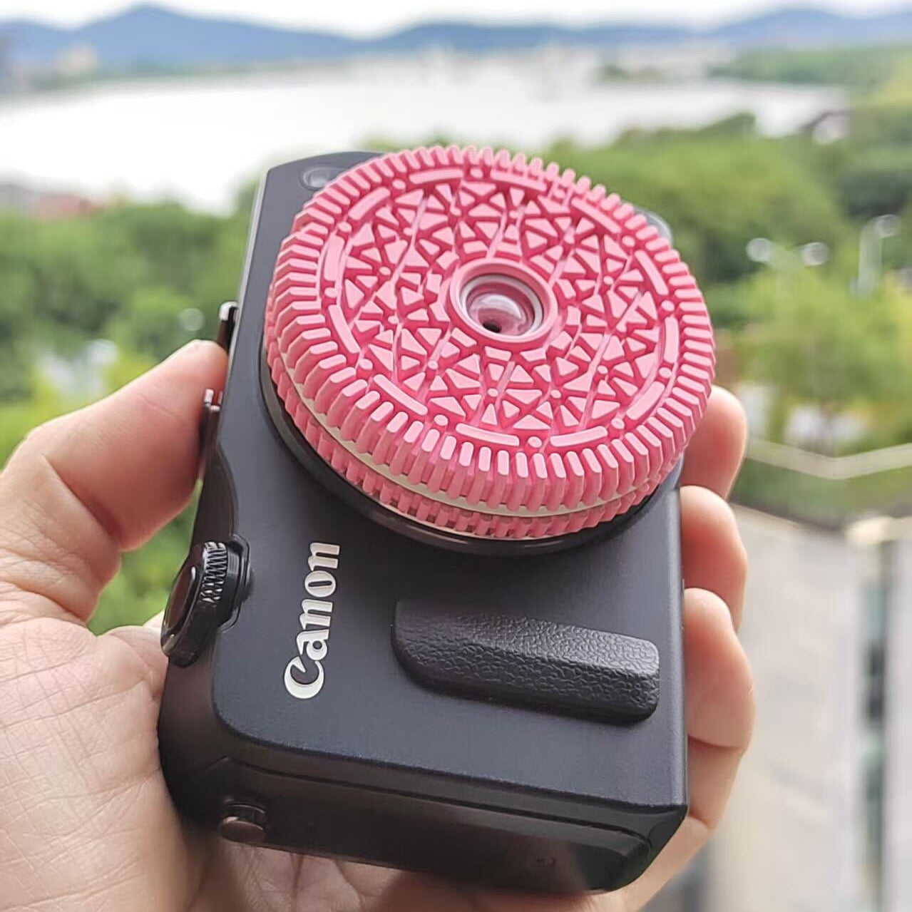 Pink Edition – Limited Charity Release